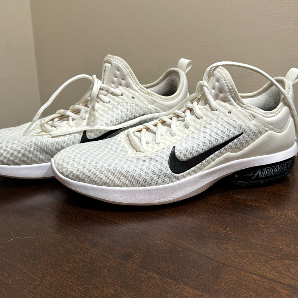 Men’s Nike air max size 11.5